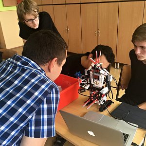 Kroužek lego robotů