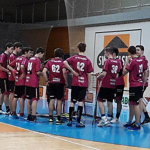 Okresní kolo středoškolského florbalu v Jindřichově Hradci