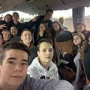 Lyžařský kurz 1. ročníku a kvinty