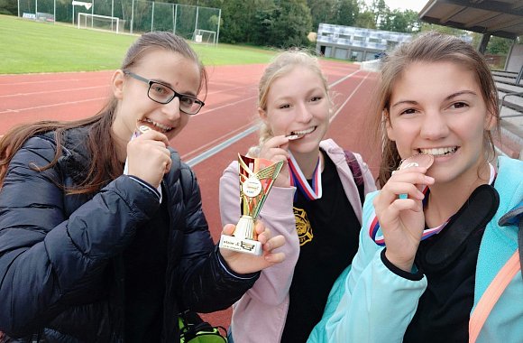 Středoškolský atletický pohár CORNY Cup